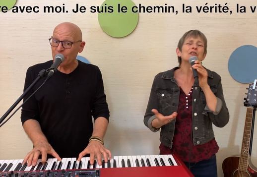 Chant : Je suis la vie (Den-Isa)